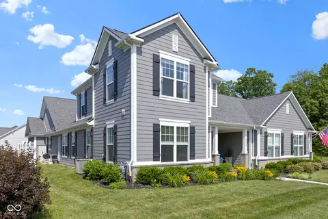 14234 Community Dr, Carmel, IN 46033
