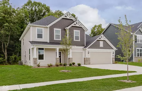 8356 Leander Ave, Zionsville, IN 46077