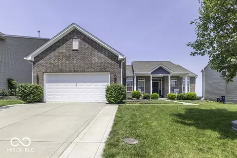 8864 S Tibbs Ave, Indianapolis, IN 46217