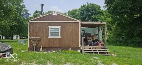 1849 Forsythe Ln, Spencer, IN 47460