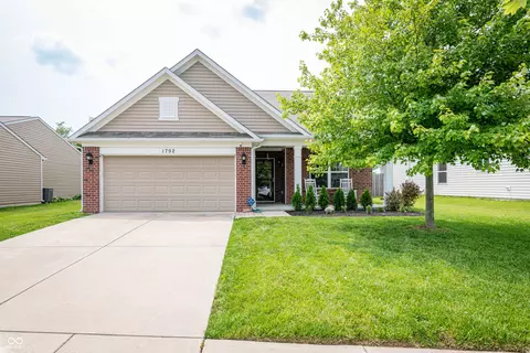 1792 Persimmon Grove Dr, Indianapolis, IN 46234