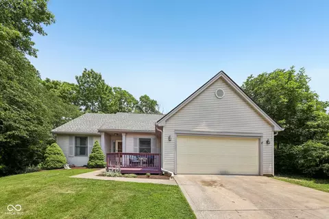 7831 Bayridge Dr, Indianapolis, IN 46236