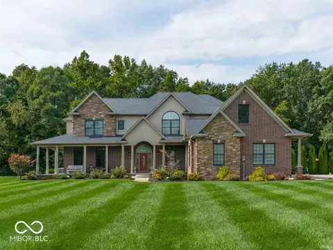 1130 Kingswood Rd S, West Lafayette, IN 47906