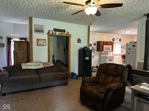 Living - 13687 E Ivan Ct, Bloomington, IN 47403 photo 3 of 3