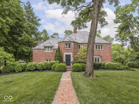 1207 Pickwick Pl, Indianapolis, IN 46208