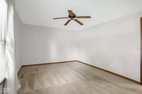 3235 Flintwood Dr, Columbus, IN 47203 photo 17