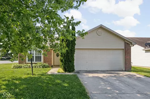 779 Alvey Ct, Greenwood, IN 46143