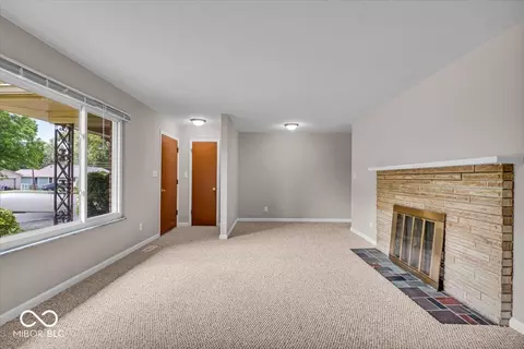 108 Bennett Rd, Carmel, IN 46032 photo 7