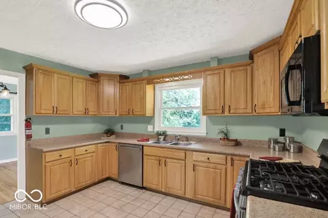 Kitchen - 3630 E Morningside Dr, Bloomington, IN 47408 photo 1 of 6