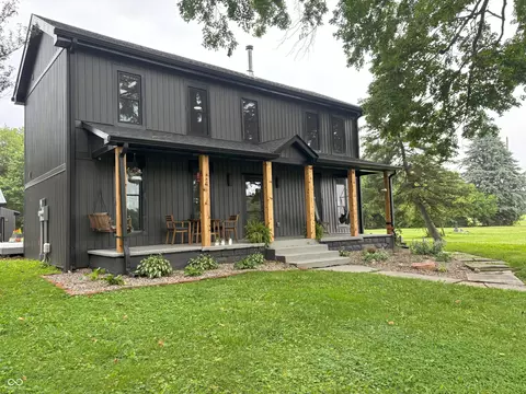 Exterior - 302 E Log St, Carthage, IN 46115 photo 2 of 6