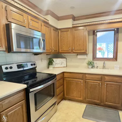 907 Corey Ln, Plainfield, IN 46168 photo 11