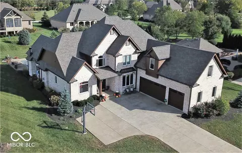 4931 Kerrington Blvd, Bargersville, IN 46106