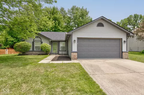 7239 Wet Rock Ct, Indianapolis, IN 46236