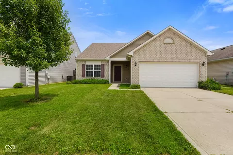 7715 Bolero Dr, Camby, IN 46113