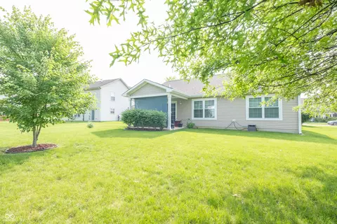 Exterior - 2402 Foxtail Dr, Plainfield, IN 46168 photo 3 of 7