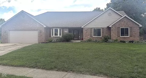 920 Corey Ln, Plainfield, IN 46168