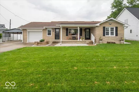 524 W Campbell St, Edinburgh, IN 46124