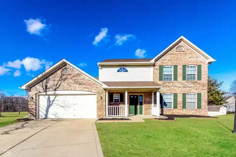 413 Youngs Creek Ct, Franklin, IN 46131
