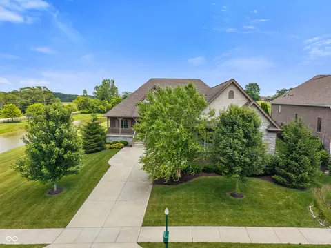 16548 Grand Cypress Dr, Noblesville, IN 46060