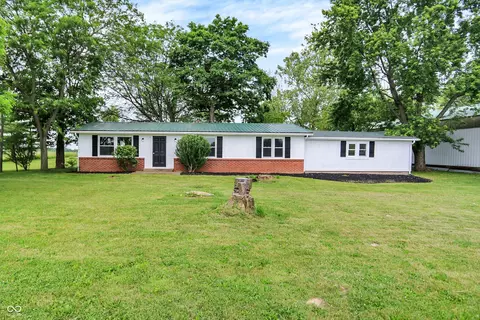 12471 N 100 E, Alexandria, IN 46001