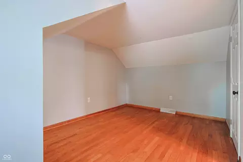 8424 E Mulberry St, Columbus, IN 47203 photo 25
