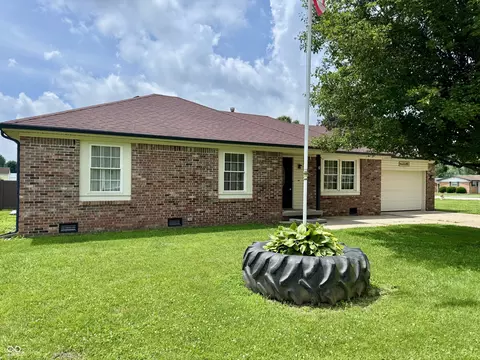 100 Justin Dr, Mooresville, IN 46158