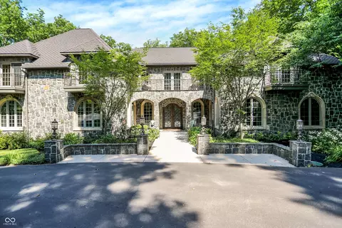 11557 Willow Springs Dr, Zionsville, IN 46077