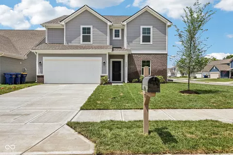 5002 Jasper Ridge Blvd, Indianapolis, IN 46235