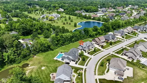5706 Bentbrook Dr, Bargersville, IN 46106