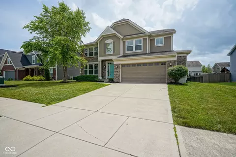 6471 W Clearview Dr, Mccordsville, IN 46055