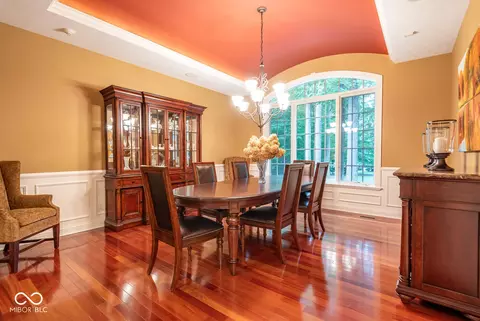 Dining - 3104 E Chase Ln E, Bloomington, IN 47401 photo 1 of 3