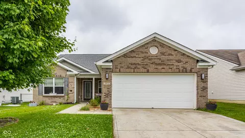3872 Dusty Sands Rd, Whitestown, IN 46075