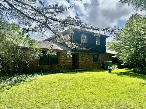 8875 N Goat Hollow Rd, Mooresville, IN 46158