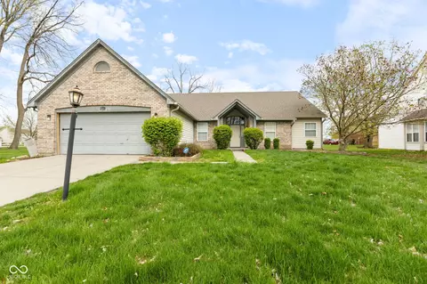 8038 Midlothian Way, Indianapolis, IN 46214