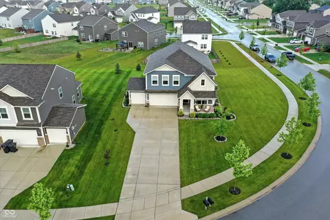 View/Area - 8547 Winton Pl, Pendleton, IN 46064 photo 4 of 5