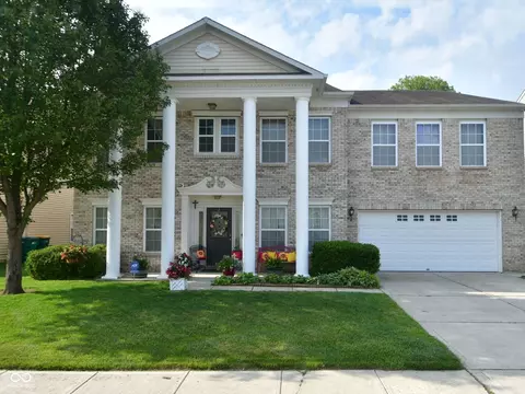 10601 Adam Dr, Indianapolis, IN 46231