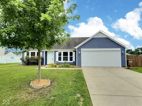 3341 Orchard Valley Dr, Columbus, IN 47203