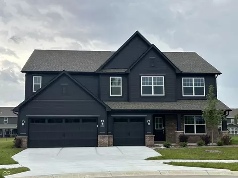 611 Mccaffrey Cir, Westfield, IN 46074