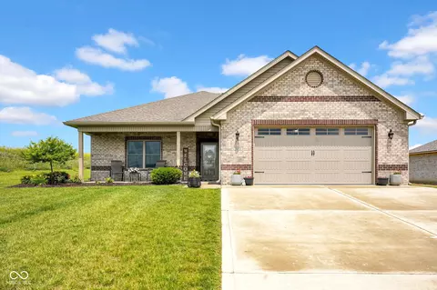3072 W Glacier Dr, Monrovia, IN 46157