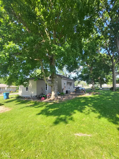 1121 5th St, Covington, IN 47932 photo 32