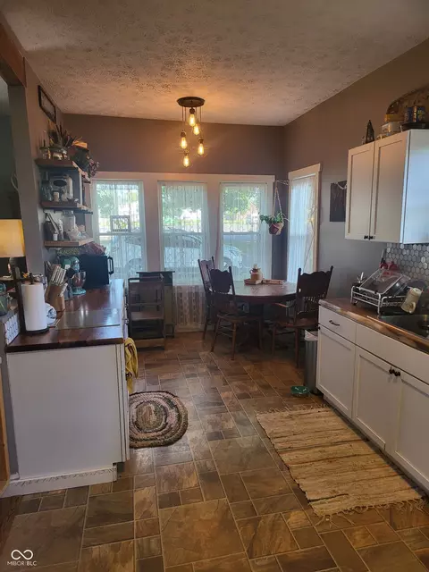 1121 5th St, Covington, IN 47932 photo 10