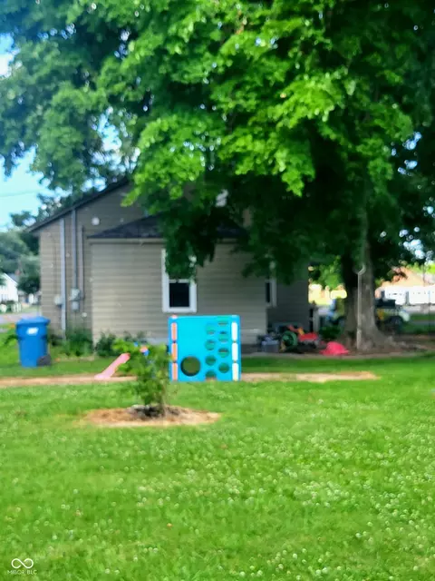 1121 5th St, Covington, IN 47932 photo 6