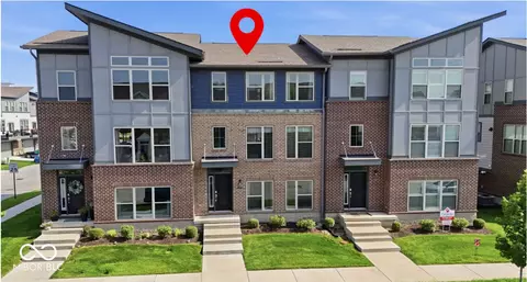 13472 Erlen Dr, Fishers, IN 46037