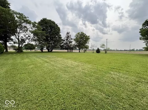 8220 College Corner Rd, Centerville, IN 47330 photo 14