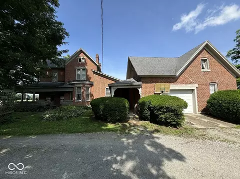 8220 College Corner Rd, Centerville, IN 47330 photo 3