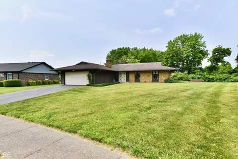 6851 Azalea Dr, Indianapolis, IN 46214