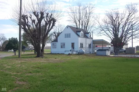 8955 N County Road 925 E, Seymour, IN 47274