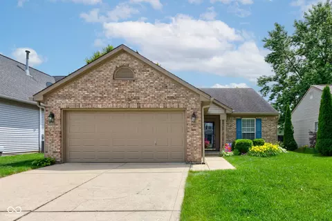 741 Chestnut Ln, Brownsburg, IN 46112