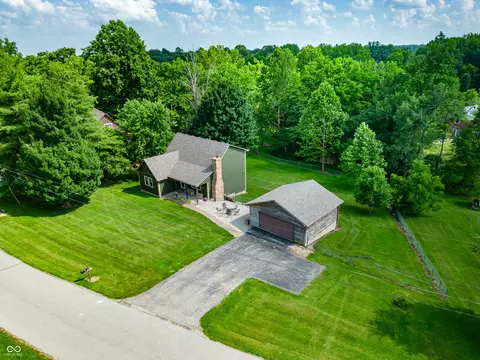 155 Hoover Dr, Princes Lakes, IN 46164