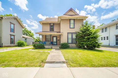 917 W 8th St, Anderson, IN 46016